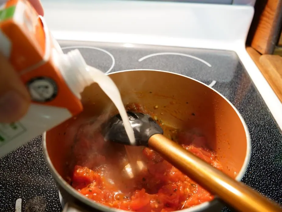 토마토소스를 곁들인 파르메산 치즈 크래커 조리 과정 5-2