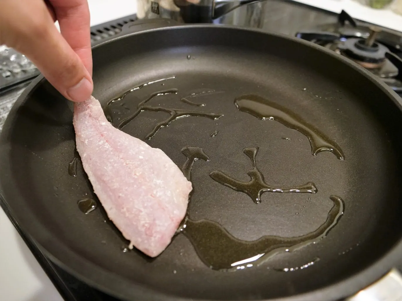 아오노리 소스와 바삭한 흰살생선 조리 과정 9-7